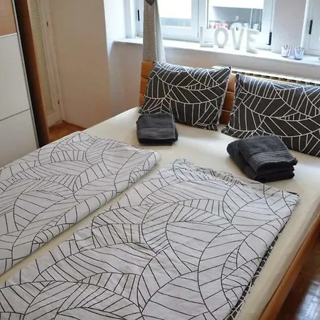 Apartman Urban Space Apartment